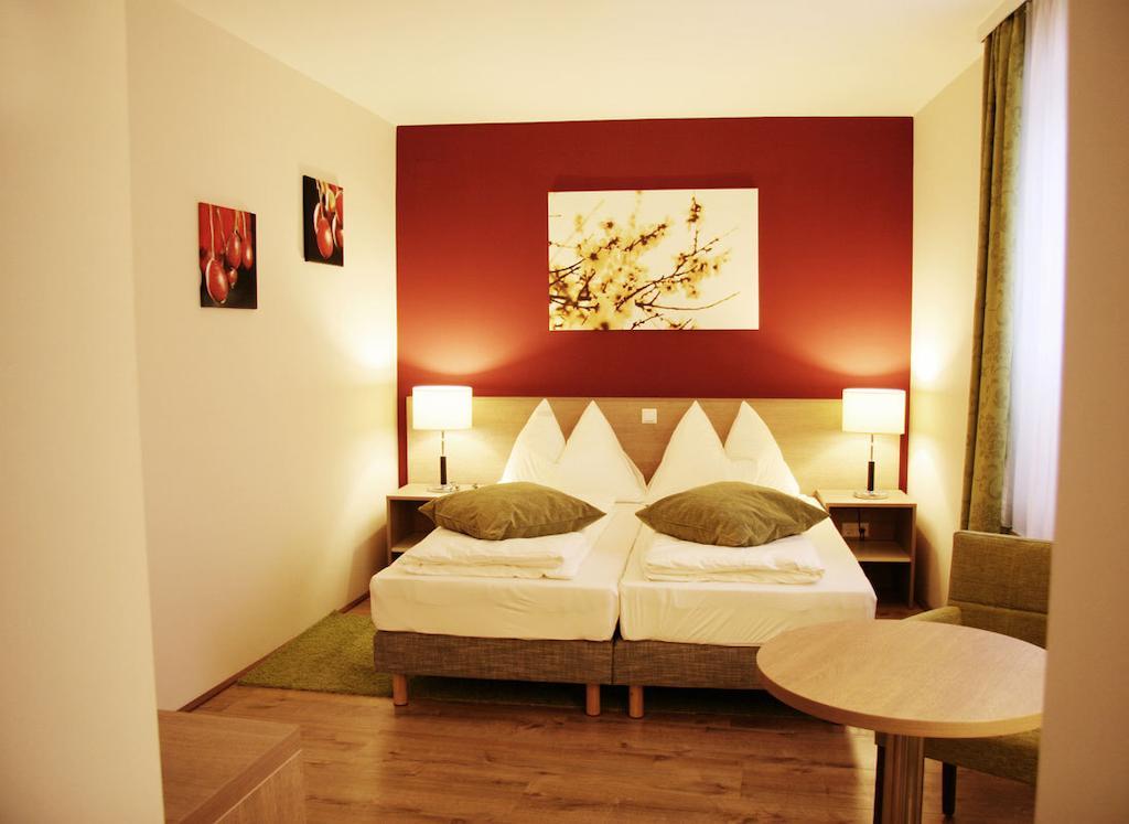 Отель Cook4Kids Gmbh Sankt Christophen Номер фото